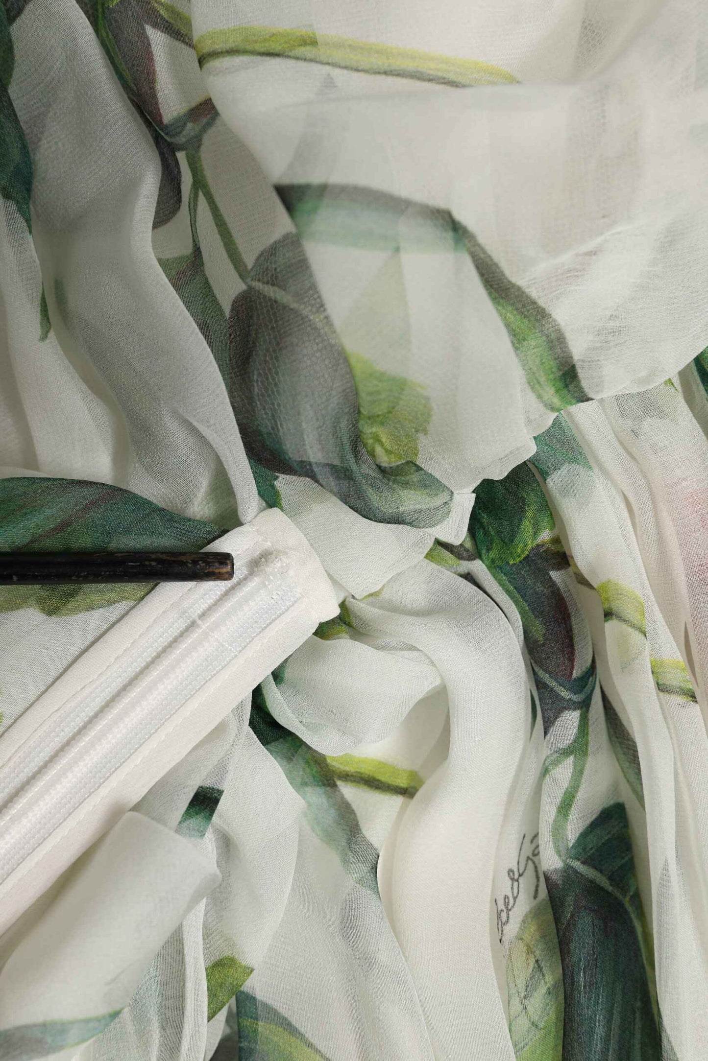 Dolce & Gabbana White Floral Roses Silk Maxi Long Gown Dress