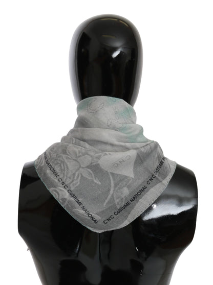 Foulard en soie gris élégant pour femme