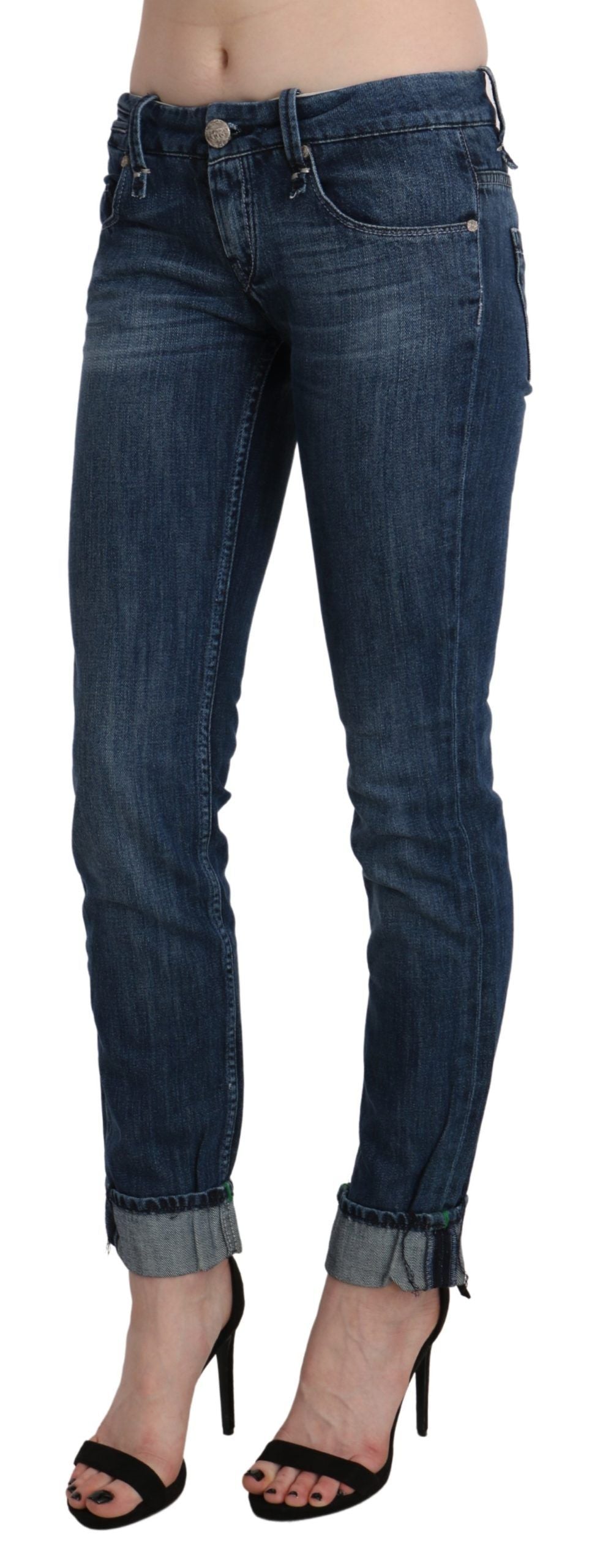 Huit superbes jeans skinny taille basse