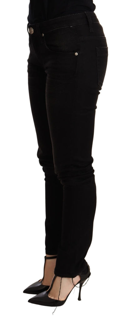 Huit jeans slim élégants en denim noir