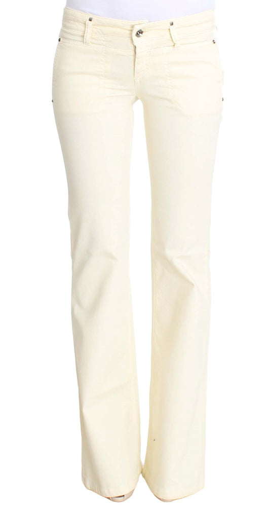 Jean évasé de créateur Costume National Chic blanc cassé