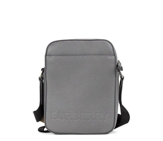 Petit sac à main bandoulière Burberry Thornton en cuir grainé gris avec logo en relief