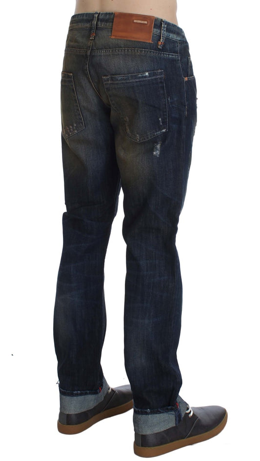 Huit jeans élégants en denim coupe droite pour homme