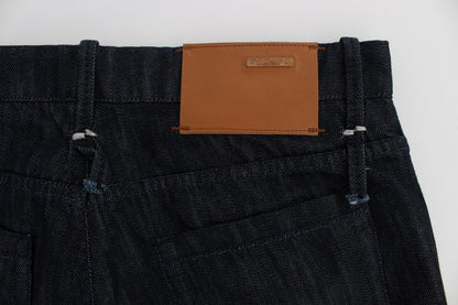 Huit jeans bleus élégants coupe droite pour homme