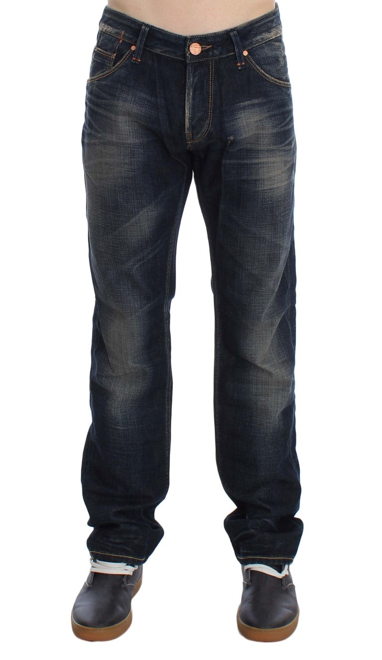 Huit jeans élégants pour homme, coupe droite, taille basse