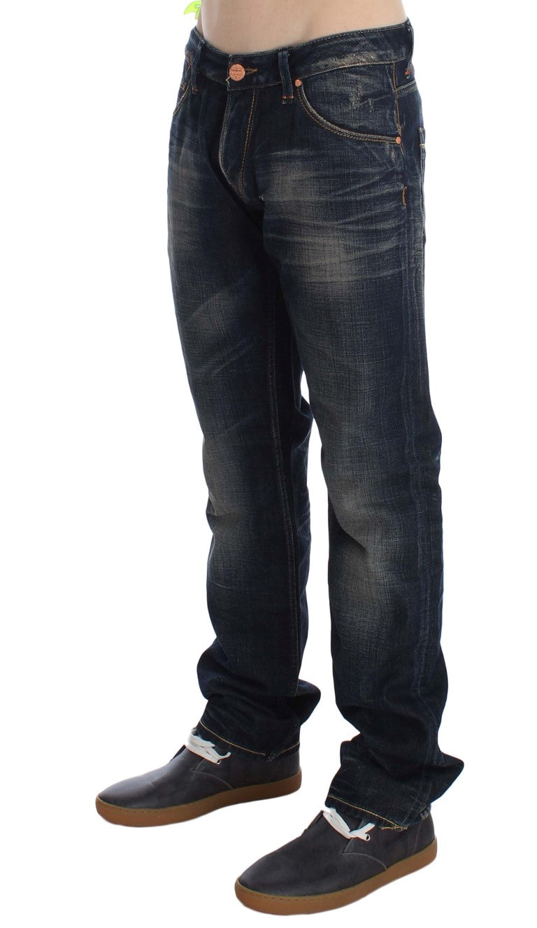 Huit jeans élégants pour homme, coupe droite, taille basse