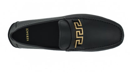 Mocassins Versace élégants en cuir de veau noir pour homme