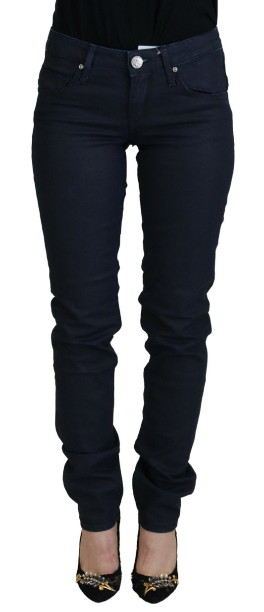 Huit extravagances chics en denim skinny taille basse
