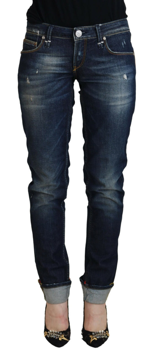 Huit pantalons en denim taille basse élégants et slim