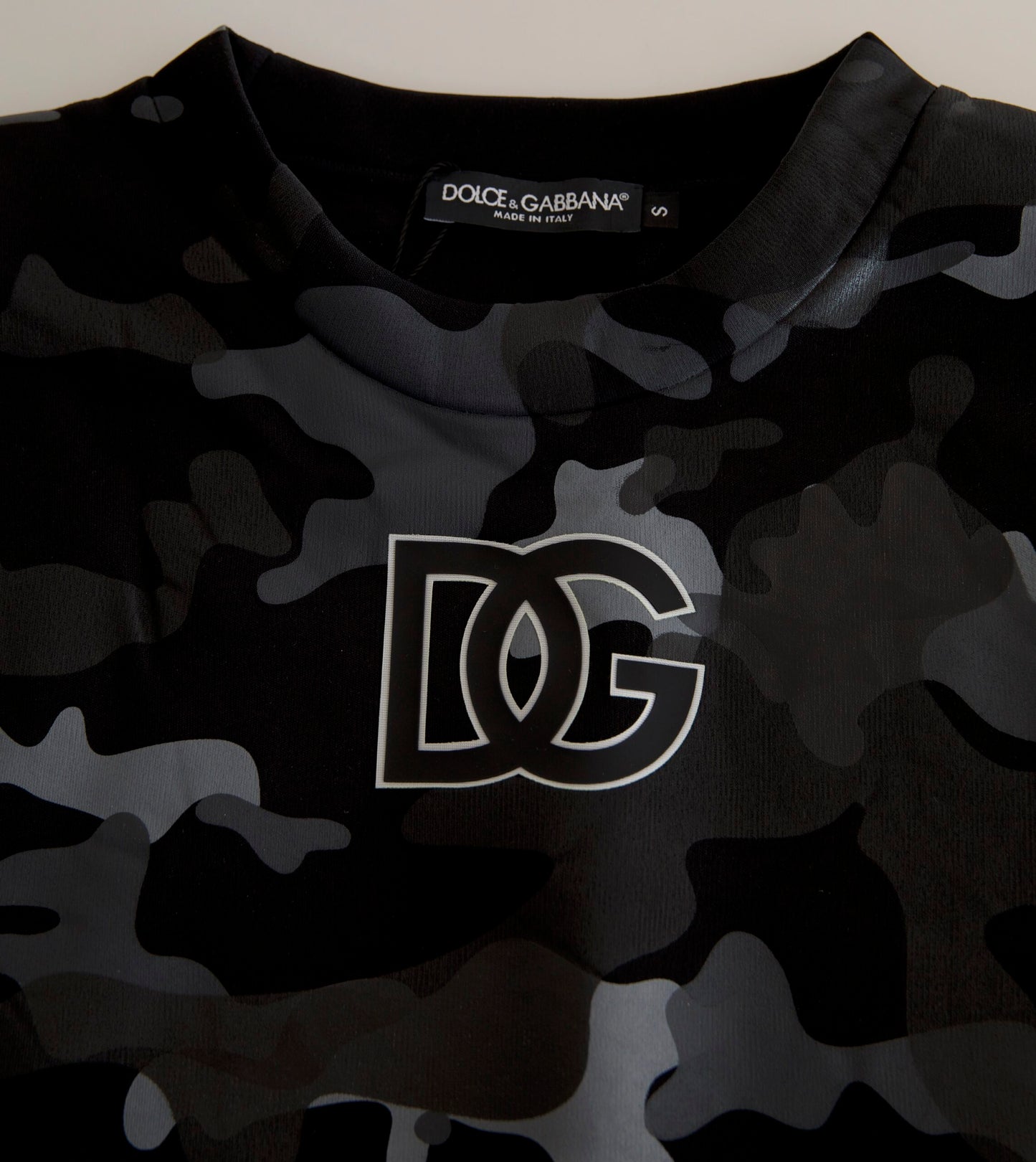 Dolce & Gabbana Black Camouflage Round Neck Sweatshirt Sweater by Dolce & Gabbana