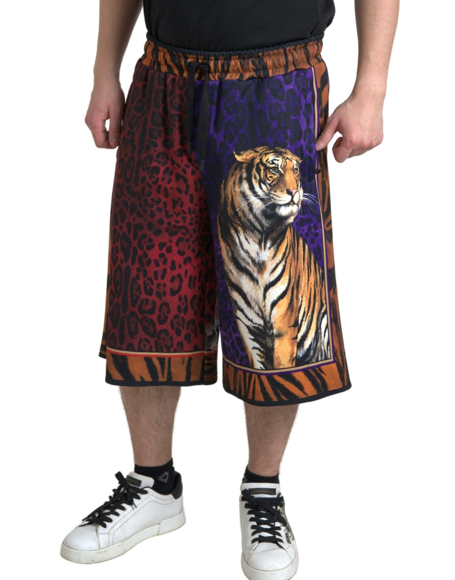 Bermuda multicolore chic Dolce &amp; Gabbana à imprimé exotique