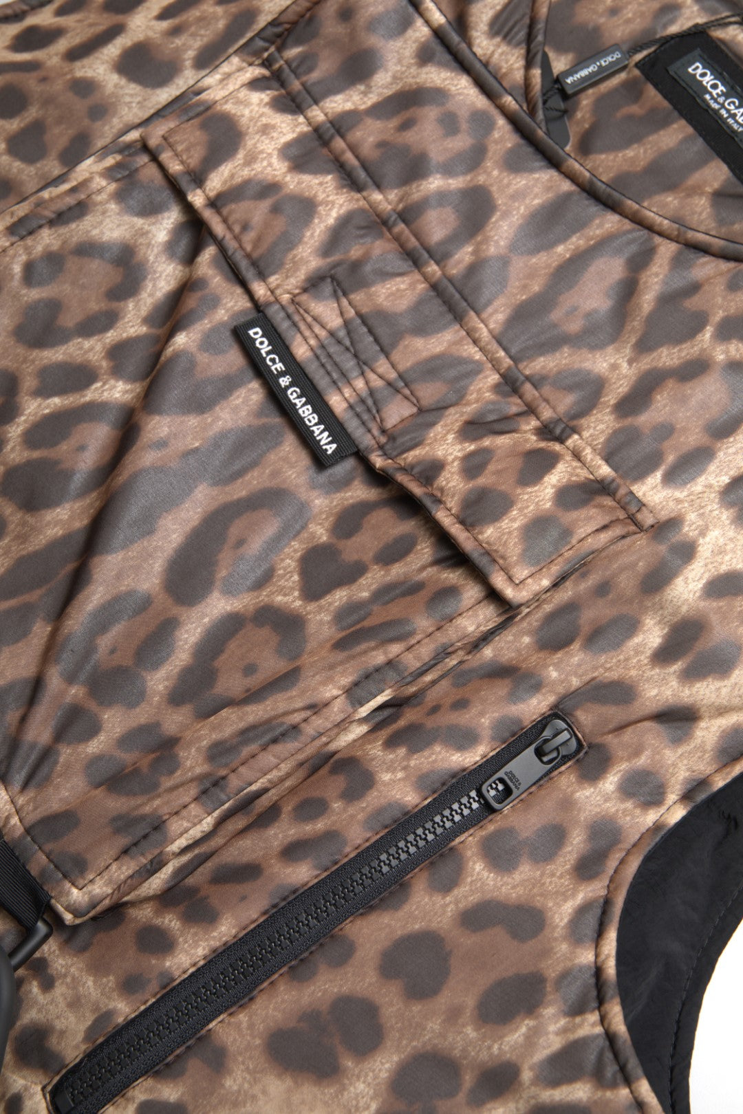 Gilet léopard en soie Dolce &amp; Gabbana, vêtements de sport exclusifs