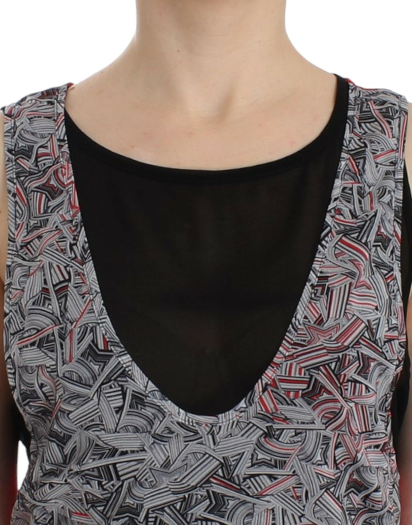 Costume national élégant sans manches, haut noir et rouge