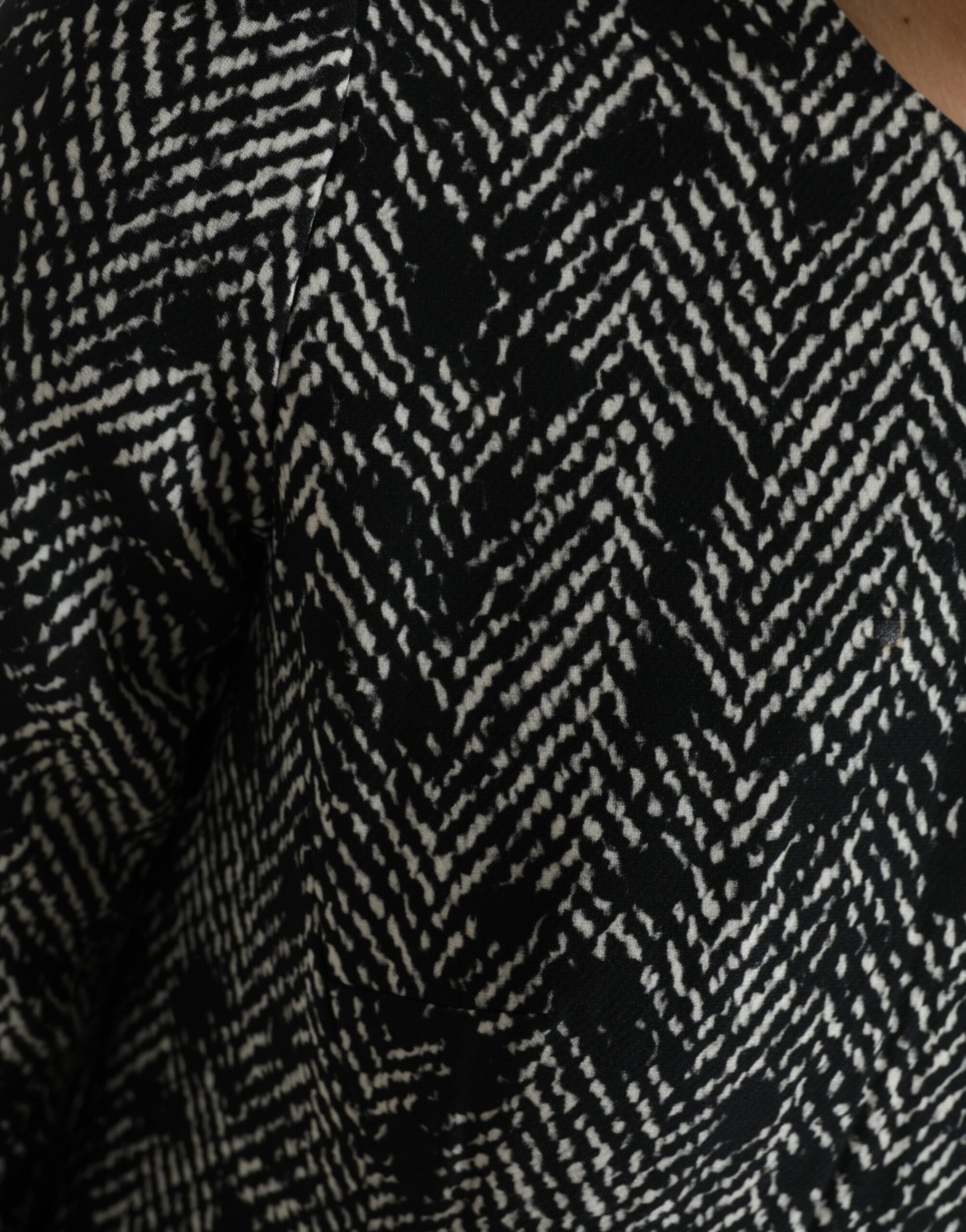 Dolce & Gabbana Black Chevron Polyester Shift Mini Dress by Dolce & Gabbana