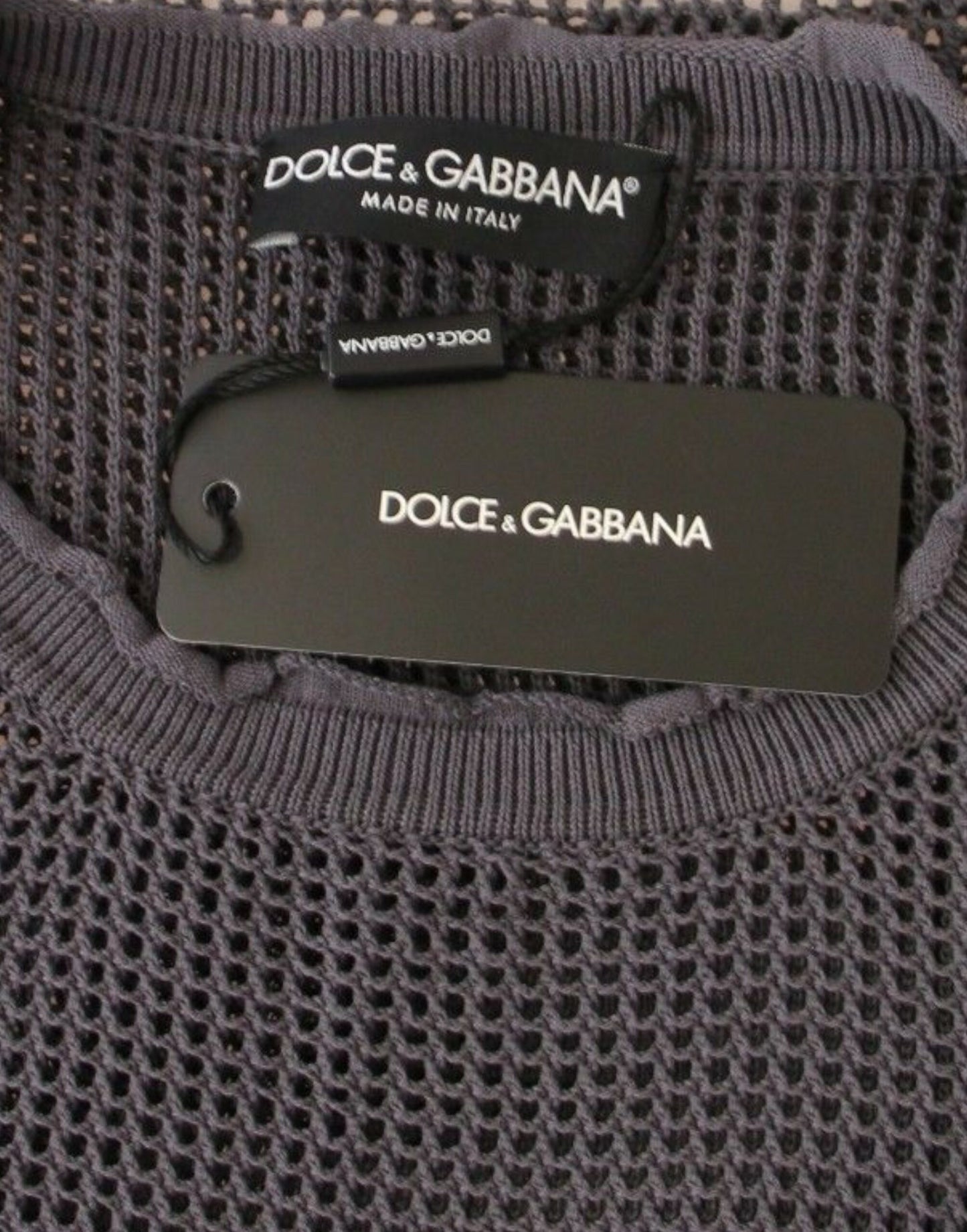 Pull élégant à col rond en résille Dolce &amp; Gabbana en violet clair