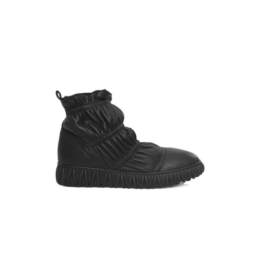 Bottes Cerruti 1881 en cuir noir pour femme