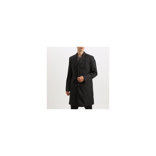 Ajouter une veste en polyester noir
