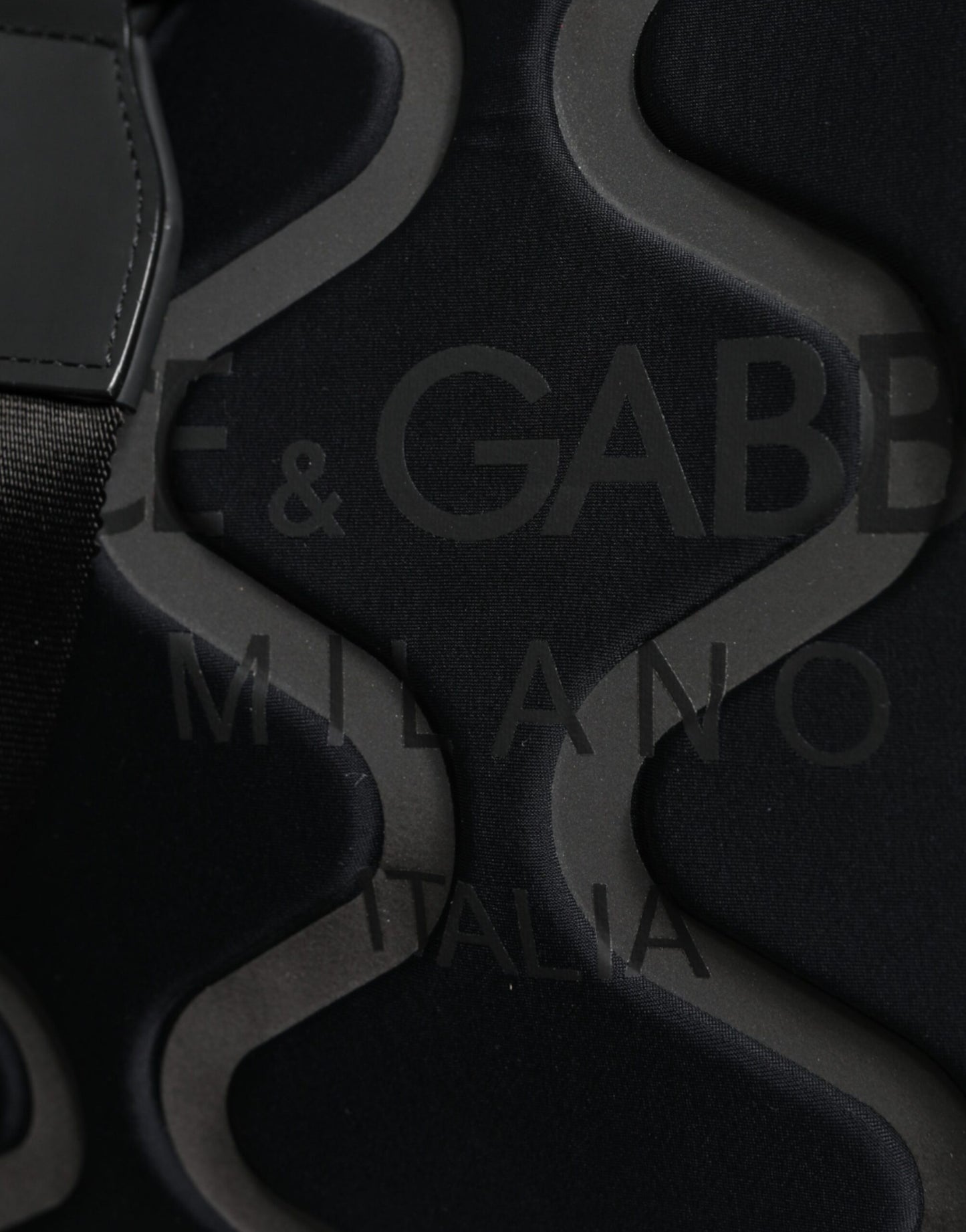 Sac de sport à bandoulière en néoprène noir Dolce &amp; Gabbana avec logo