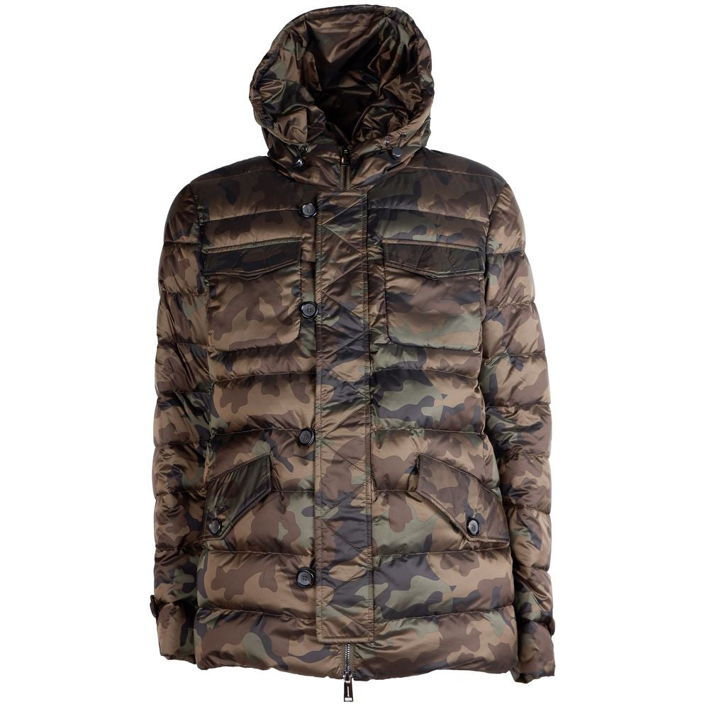 Ajouter une veste en nylon de l'armée