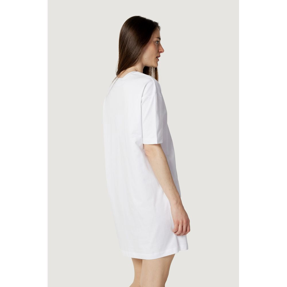 Love Moschino White Cotton Short by Love Moschino