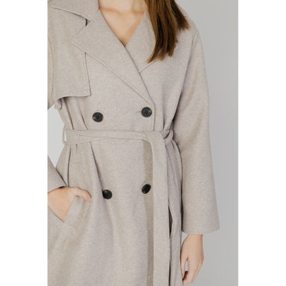 Manteau en polyester beige uniquement