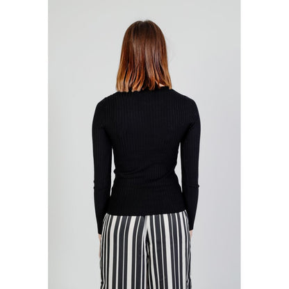 Only Black Viscose Sportswear by Only