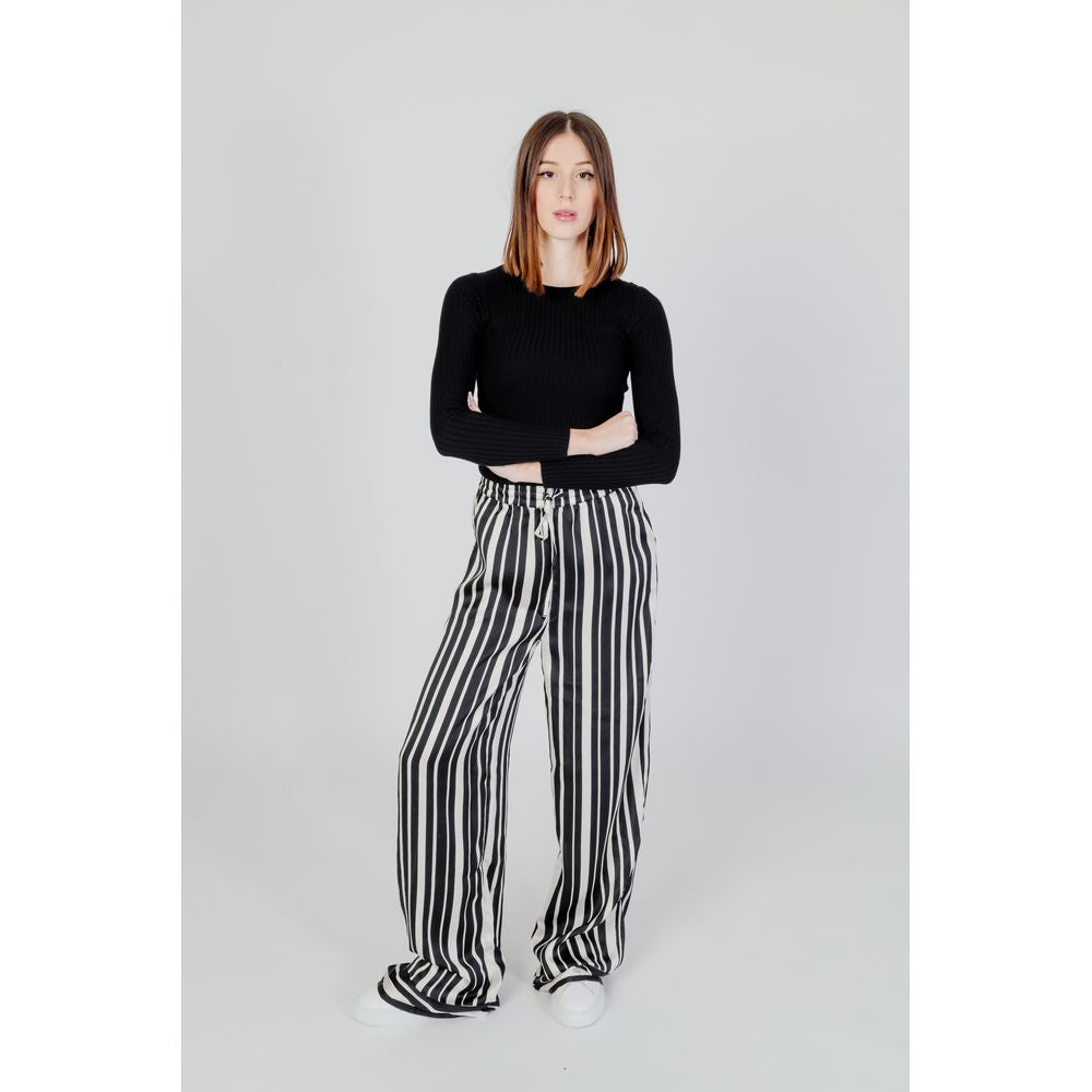 Only Black Viscose Sportswear by Only