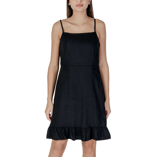 B.Young Black Linen Midi by B.Young