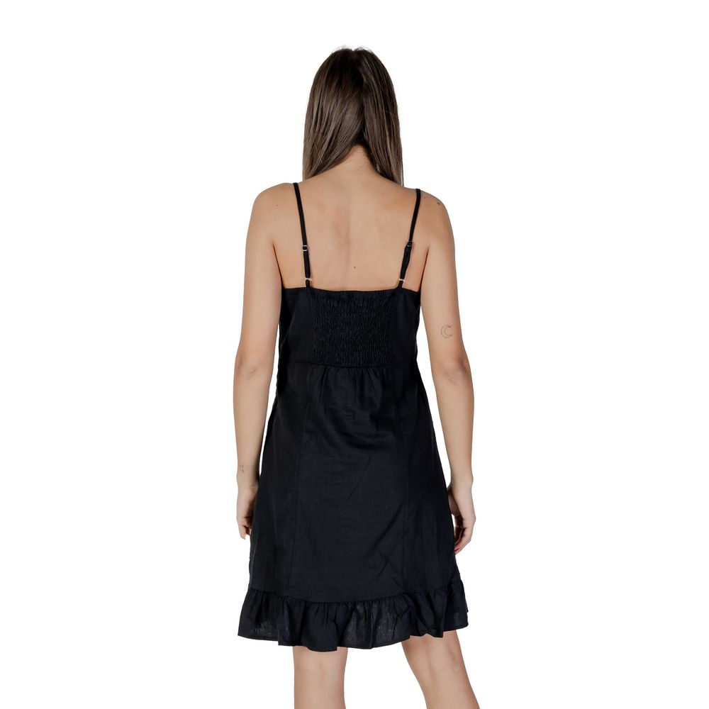 B.Young Black Linen Midi by B.Young