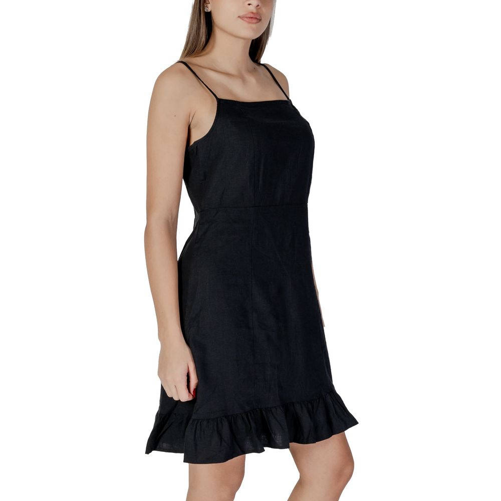 B.Young Black Linen Midi by B.Young