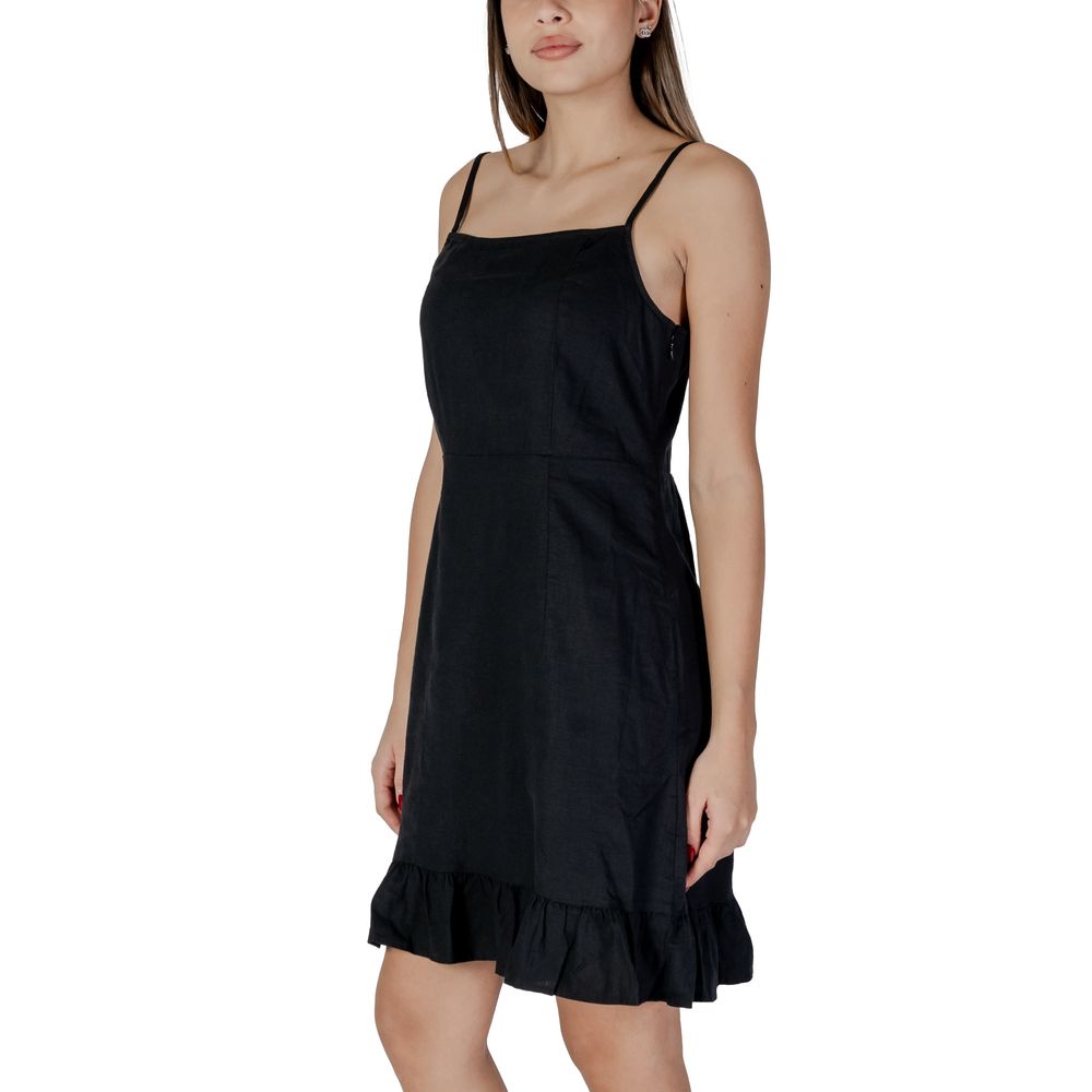 B.Young Black Linen Midi by B.Young