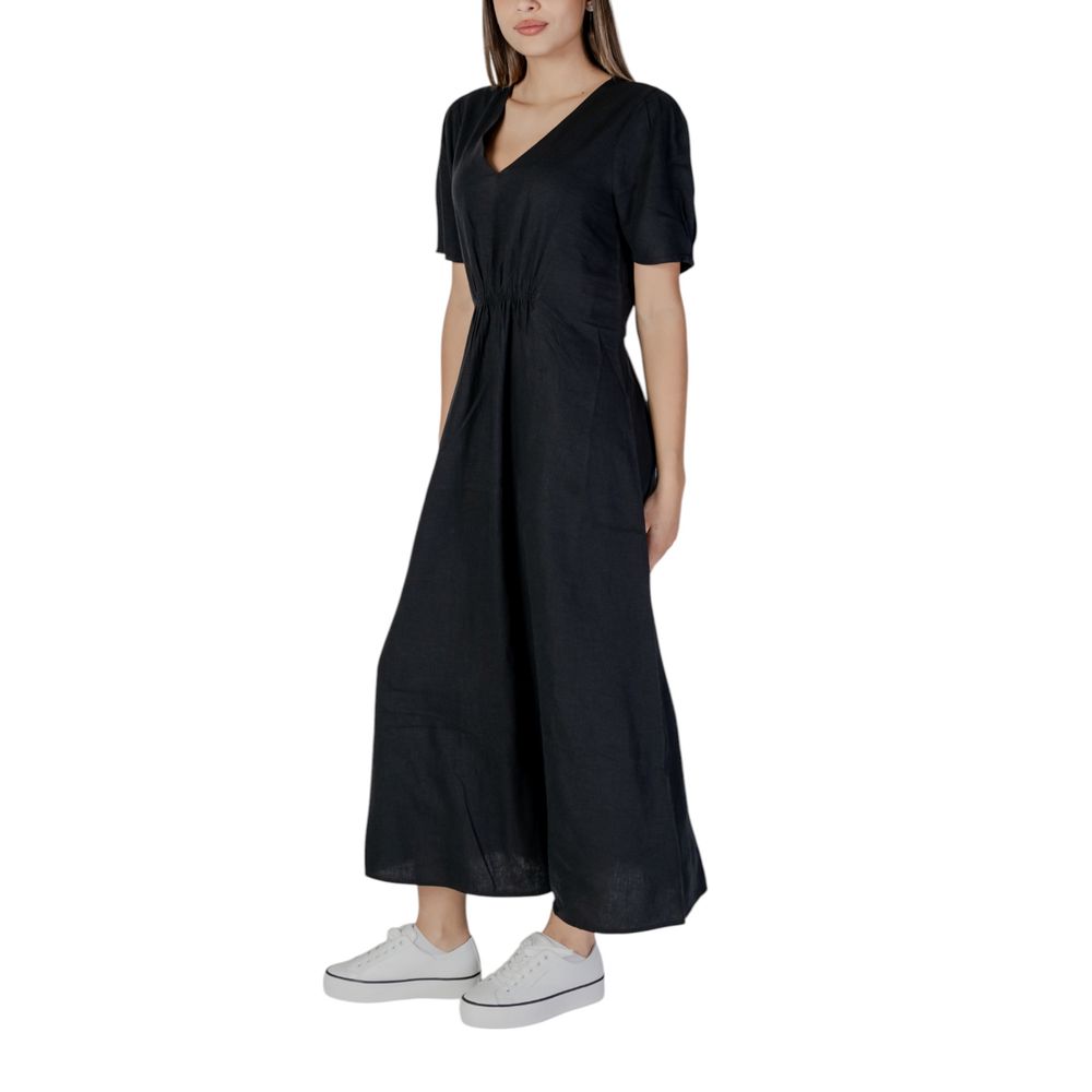 B.Young Black Linen Long by B.Young
