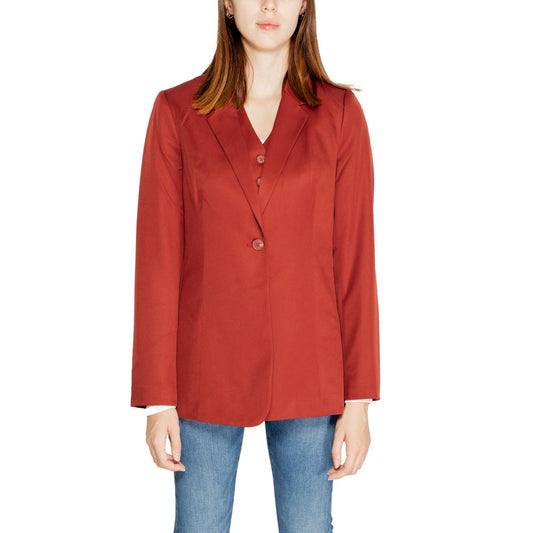 Costumes et blazer en polyester rouge Vero Moda