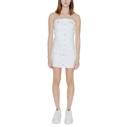 Tommy Hilfiger Jeans White Recycled Cotton Short by Tommy Hilfiger Jeans