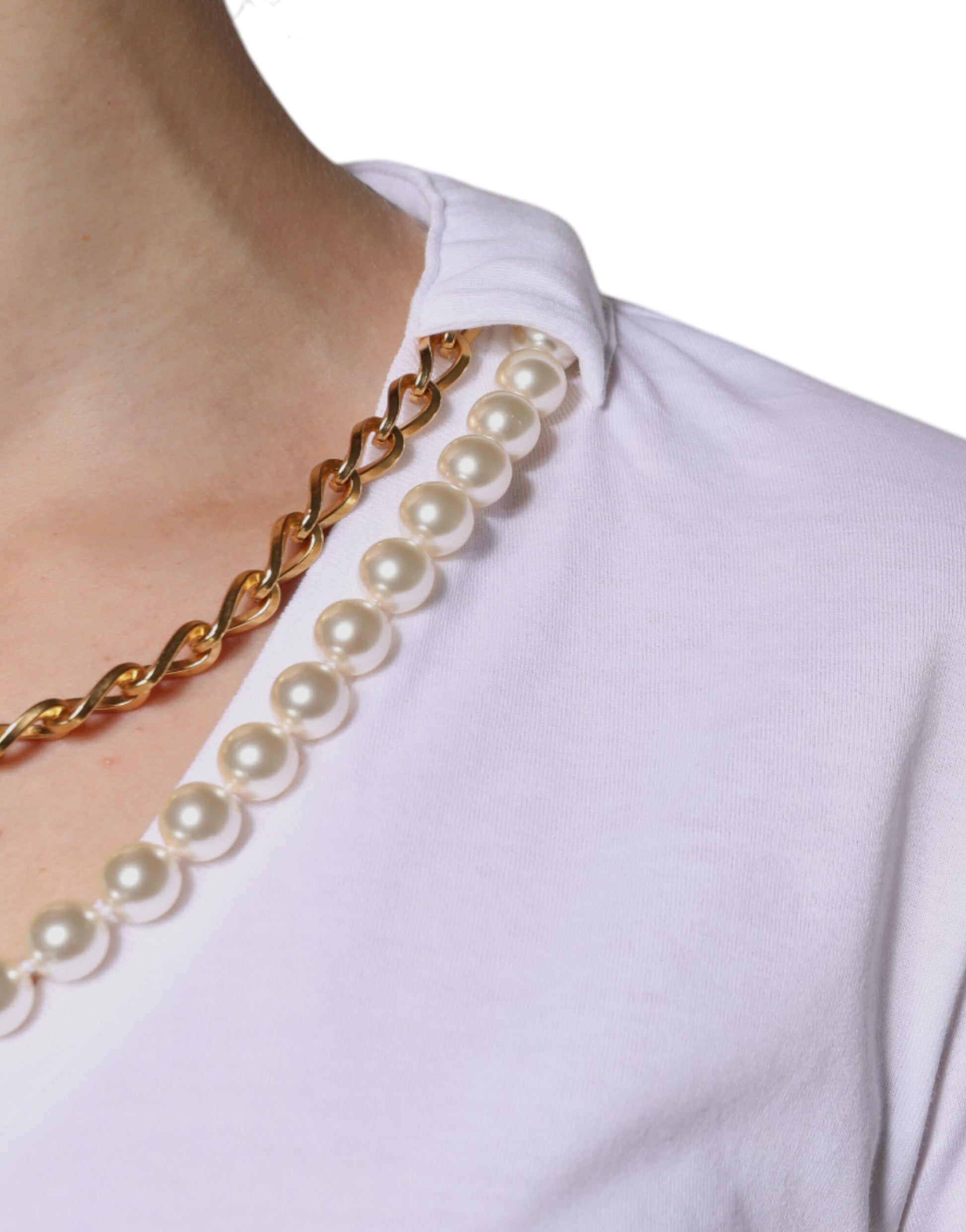 Dolce & Gabbana White Cotton Necklace Chain Short Sleeves T-shirt by Dolce & Gabbana