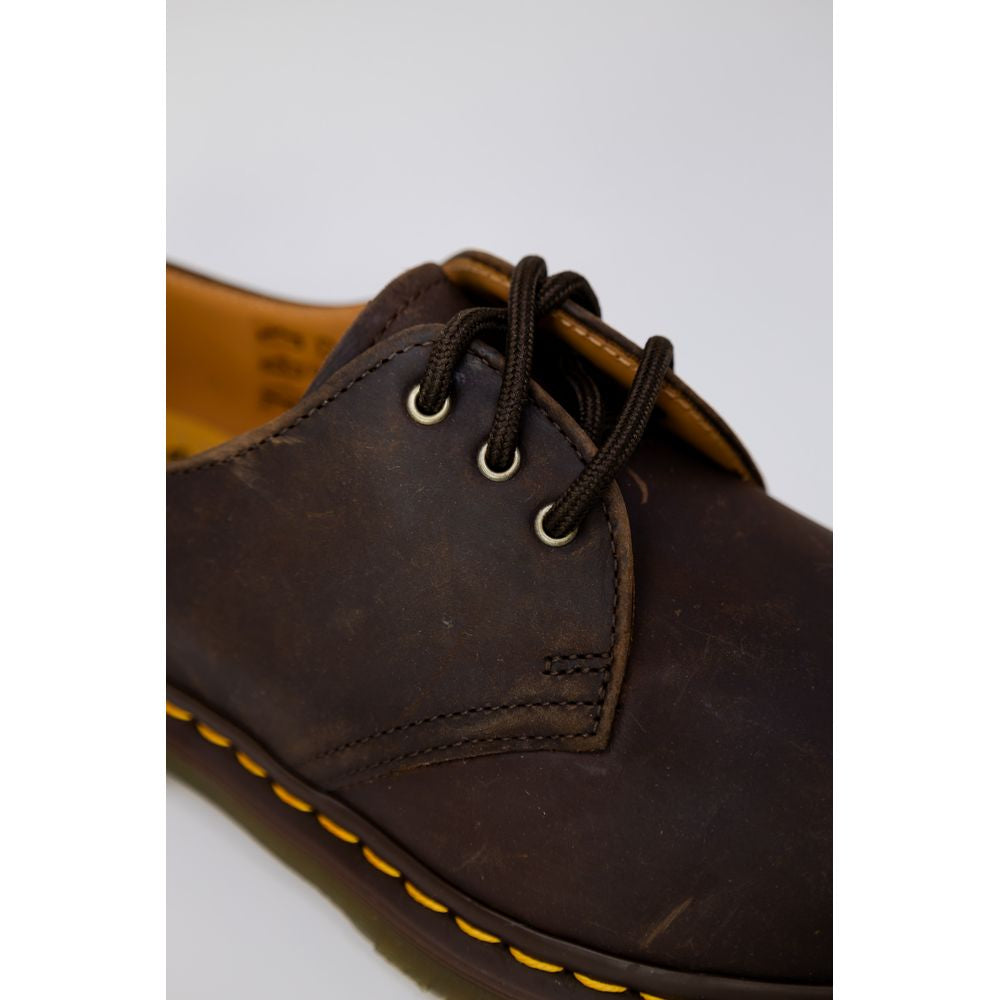 Dr. Martens Oxfords et Derby en cuir marron