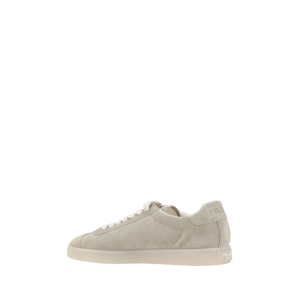 Baskets en daim Prada