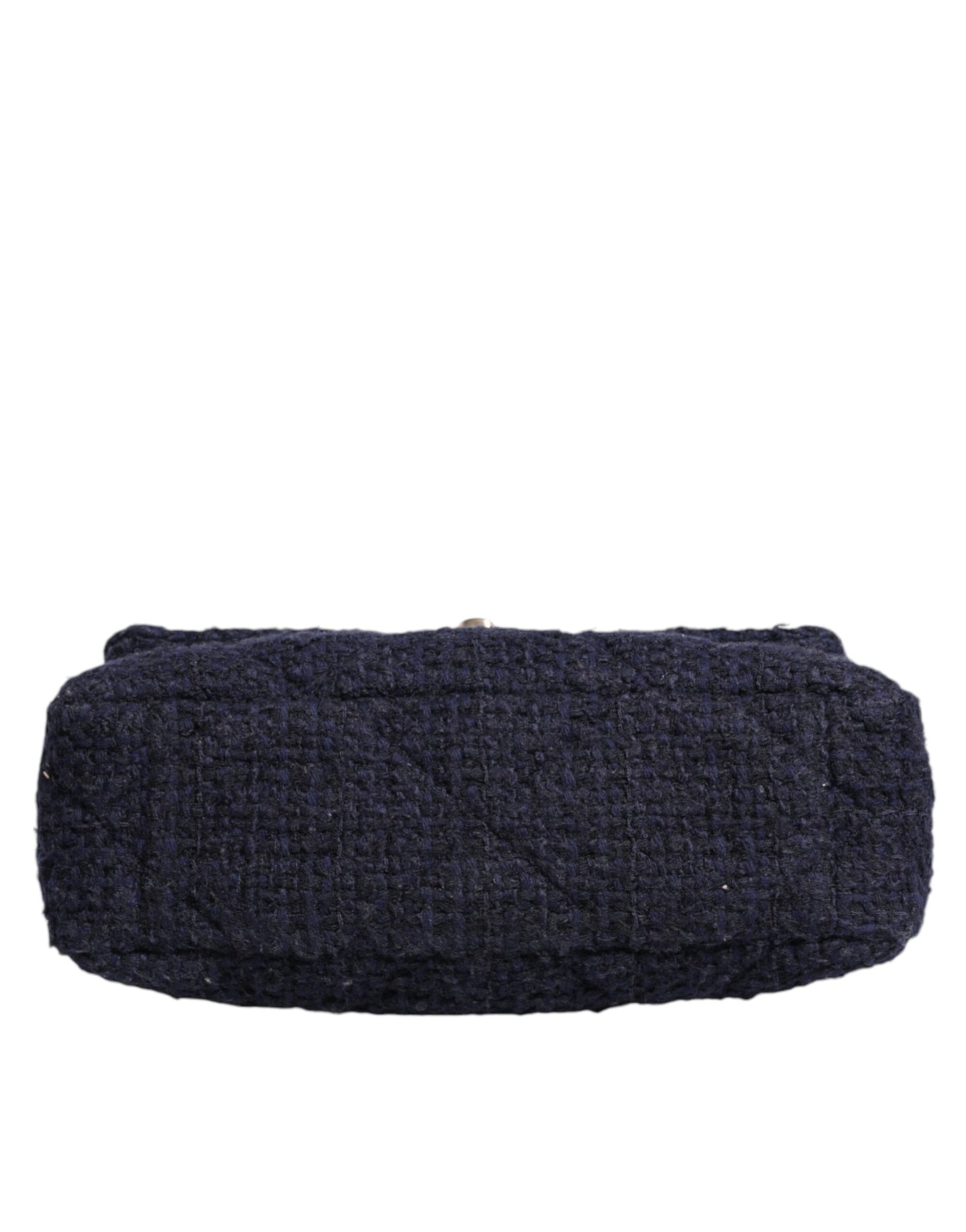 Sac à bandoulière Chanel bleu foncé à rabat moyen en tweed CC avec chaîne grise et dorée