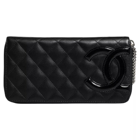 Portefeuille zippé continental Chanel en cuir matelassé noir avec logo CC