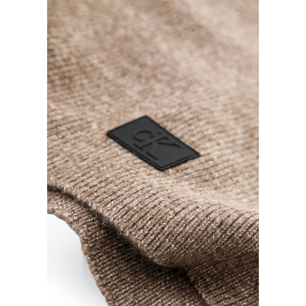 Calvin Klein Jeans Brown Marabou Scarf by Calvin Klein Jeans
