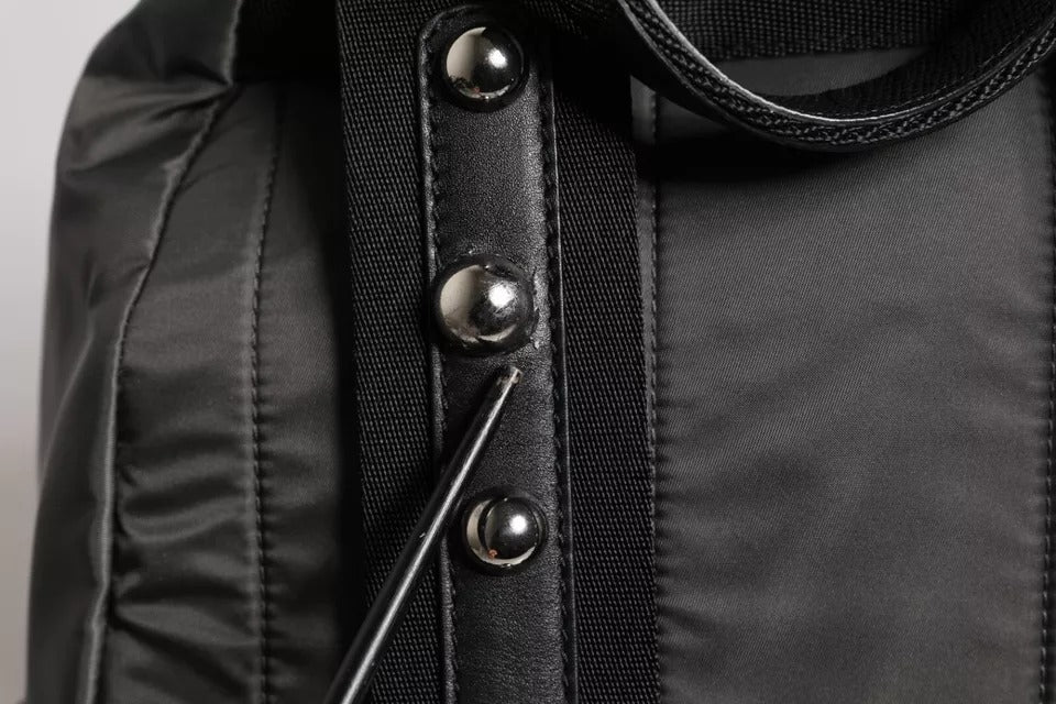Sac à dos de voyage scolaire Prince Forever en nylon gris Dolce &amp; Gabbana pour homme