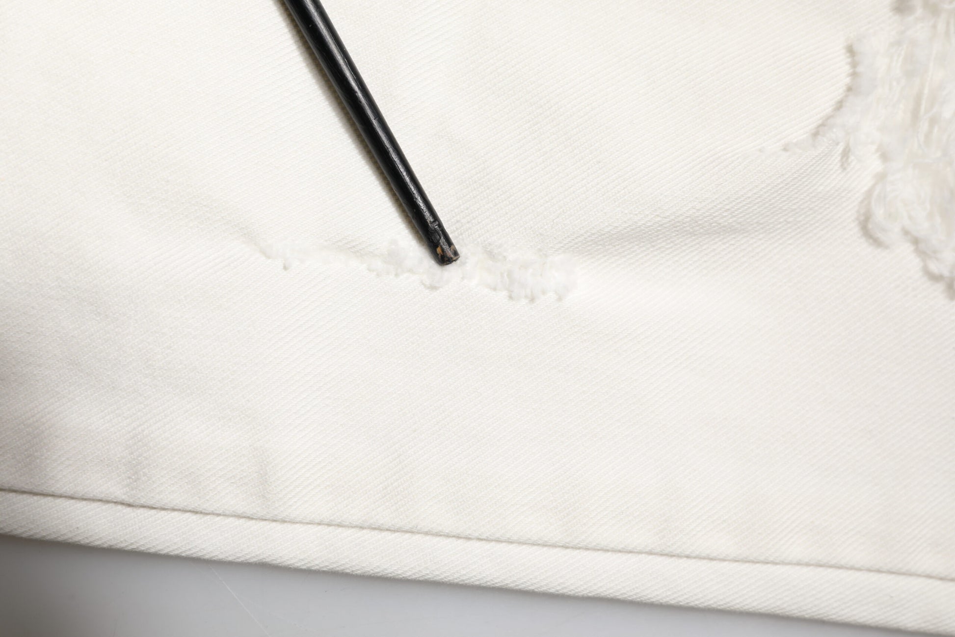 Dolce & Gabbana White Tattered Graffiti Skinny Denim Jeans by Dolce & Gabbana