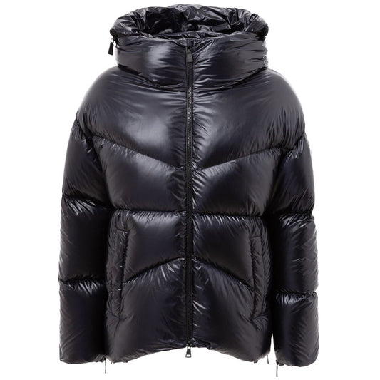 Ajoutez des vestes et un manteau en polyamide bleu