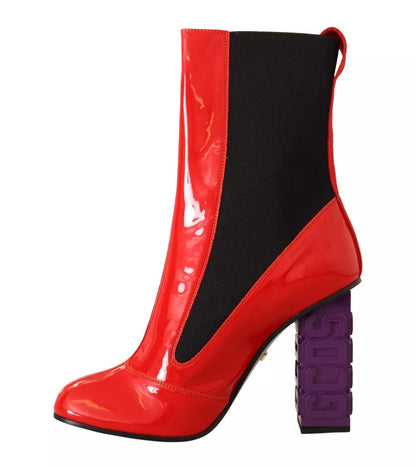 Bottines à talons en cuir rouge et tissu noir avec logo GCDS