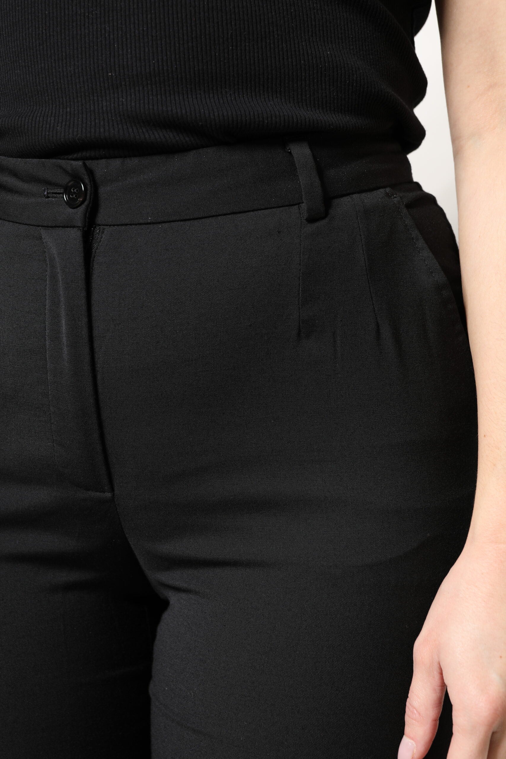 Dolce & Gabbana Black Polyester High Waist Slim Pants by Dolce & Gabbana