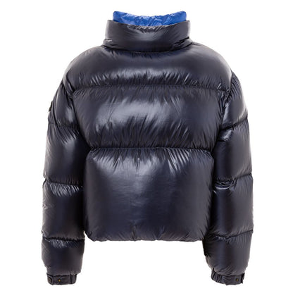 Ajoutez des vestes et un manteau en polyamide bleu