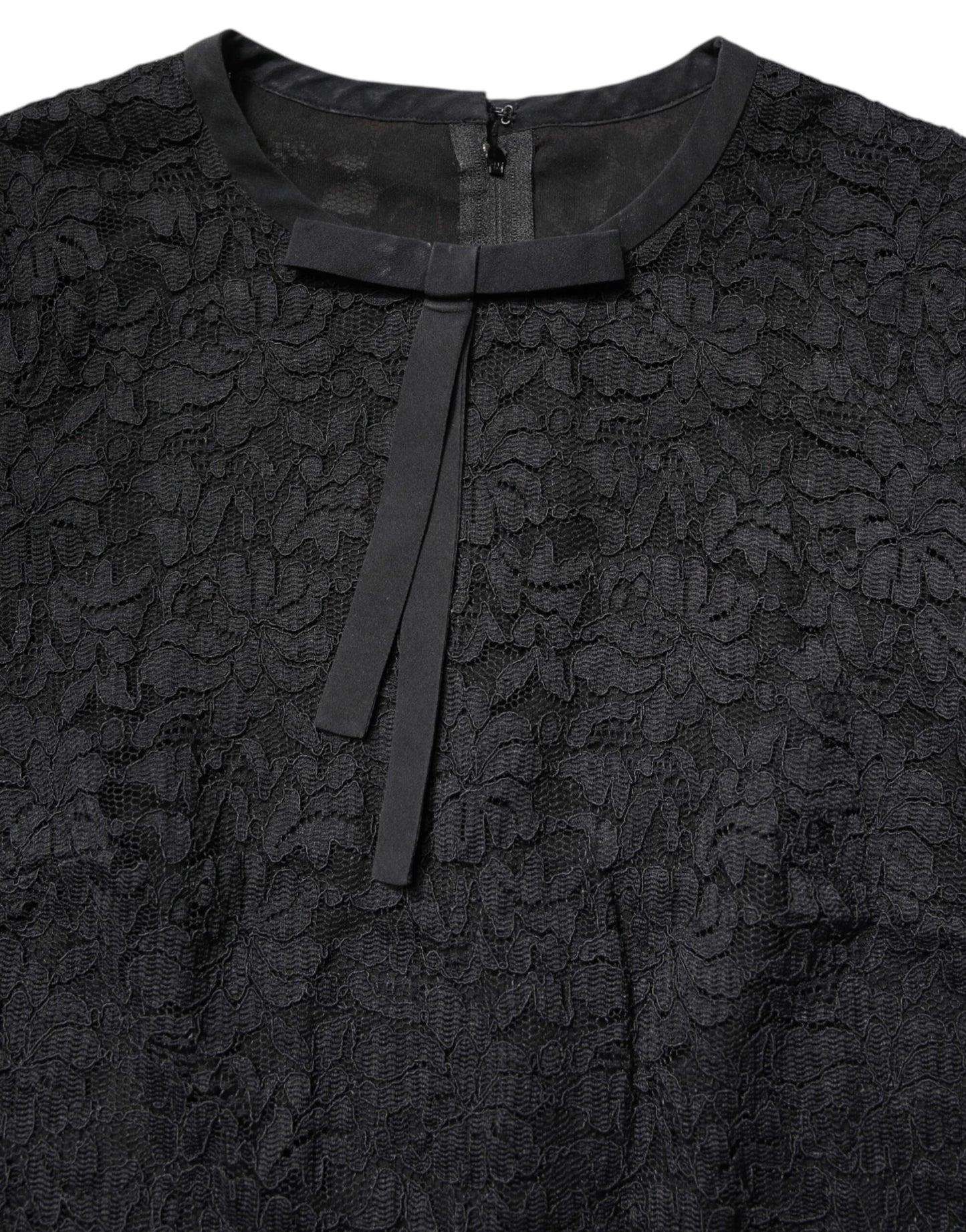 Dolce &amp; Gabbana Haut ras du cou et manches longues en dentelle noire STAFF
