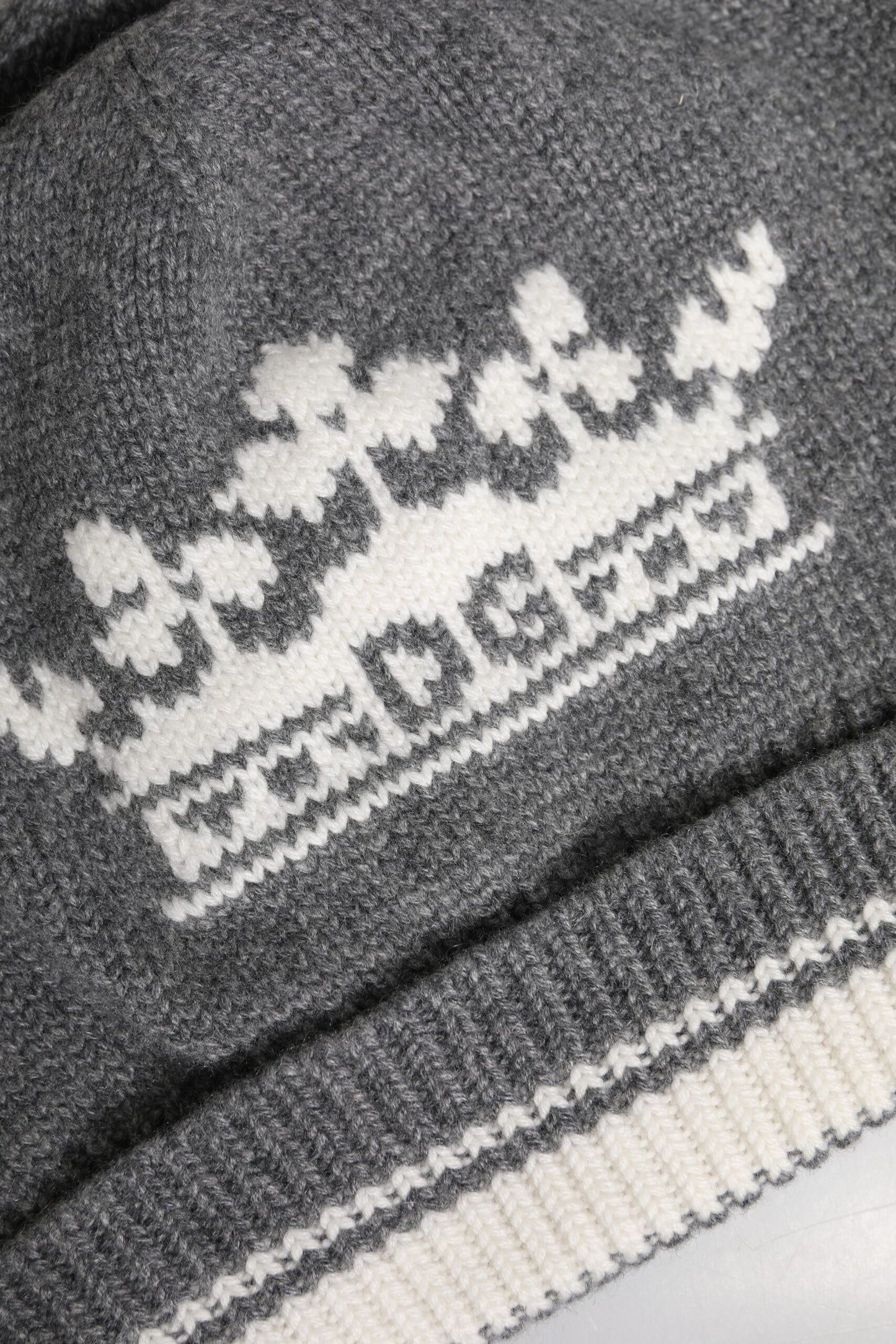 Dolce &amp; Gabbana Gray Cashmere Knitted Winter Beanie Hat
