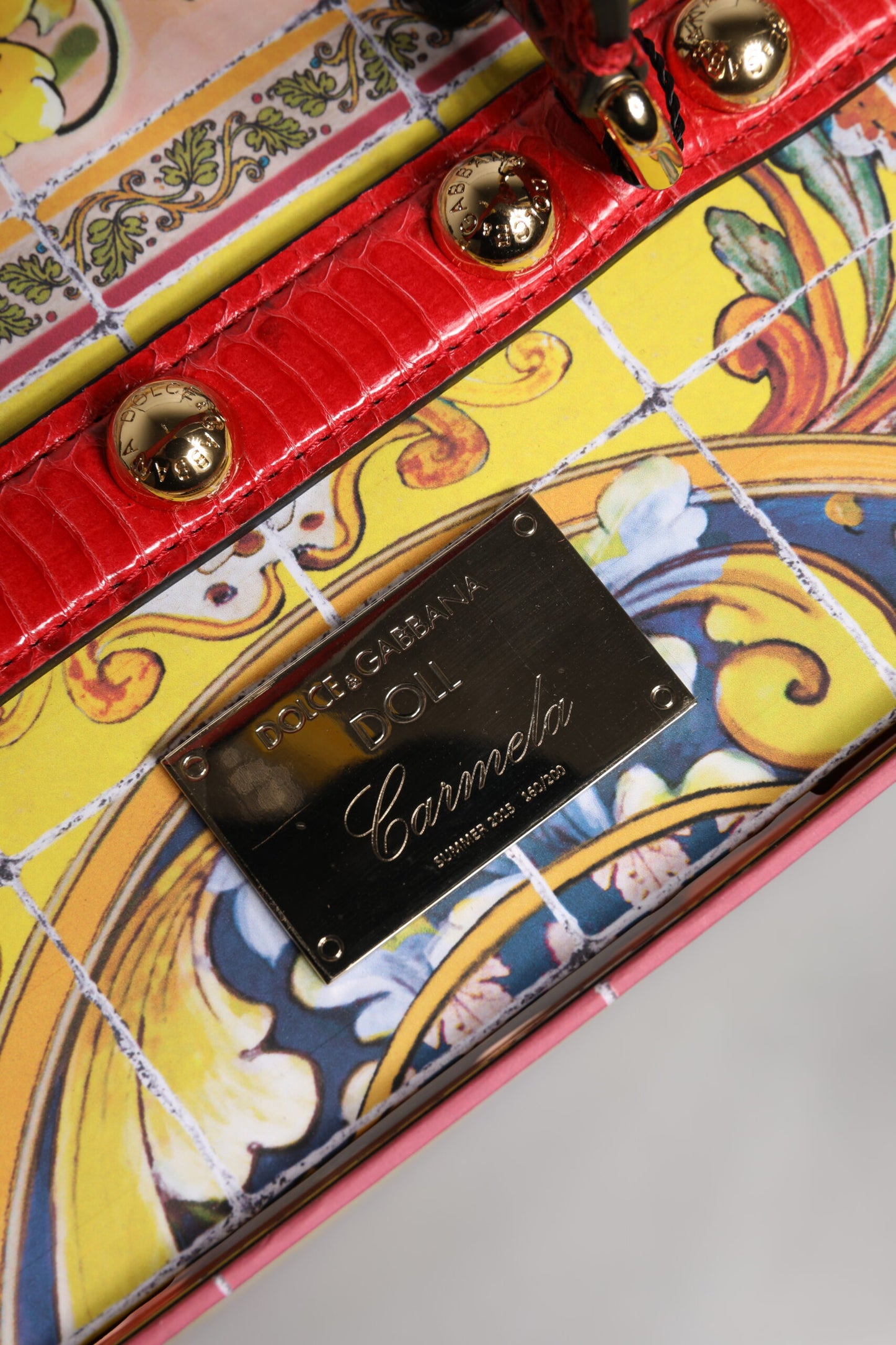Poupées Dolce &amp; Gabbana en céramique, porcelaine et cuir, robe noire