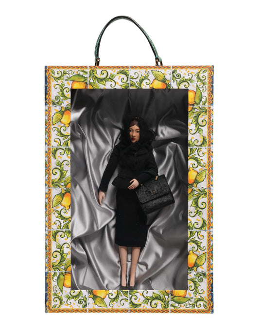 Poupées de mode en porcelaine et céramique Dolce &amp; Gabbana, robe noire
